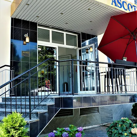 Otel Ascot 4*